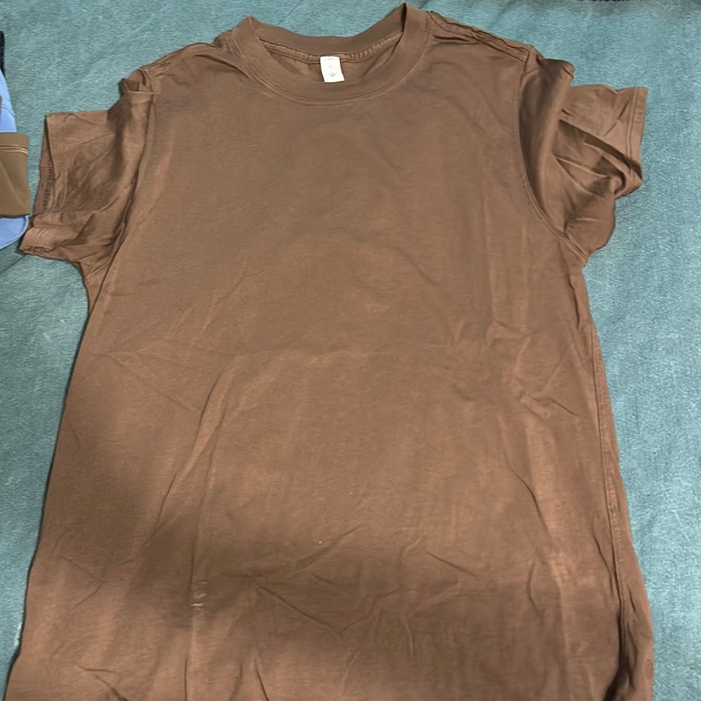 Lululemon Java all yours tee size 0. Fits oversized can fit 2-4
